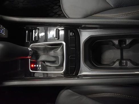 Used 2022 Jeep Compass Latitude w/ Sun and Sound Group image 30