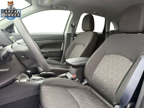 Used 2025 Mitsubishi Outlander Sport ES AWD/4WD image 9