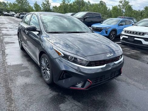 Certified 2024 Kia Forte GT-Line w/ GT-Line Premium Package FWD image 3