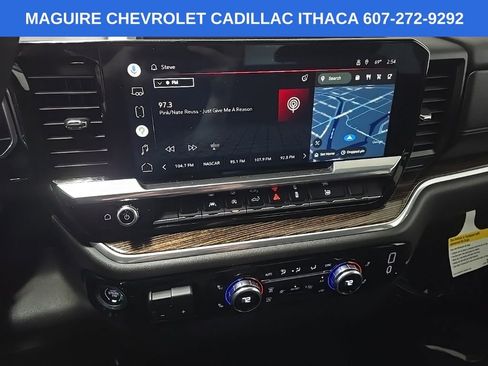 Used 2022 GMC Sierra 1500 Elevation AWD/4WD image 24