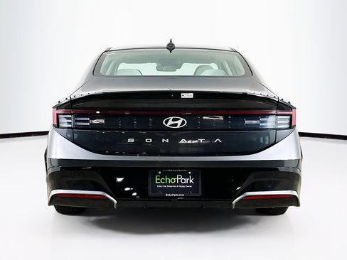 Used 2025 Hyundai Sonata SEL FWD image 7
