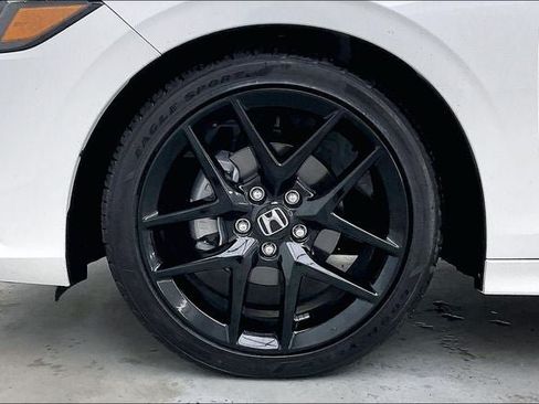 Certified 2024 Honda Civic Sport image 10