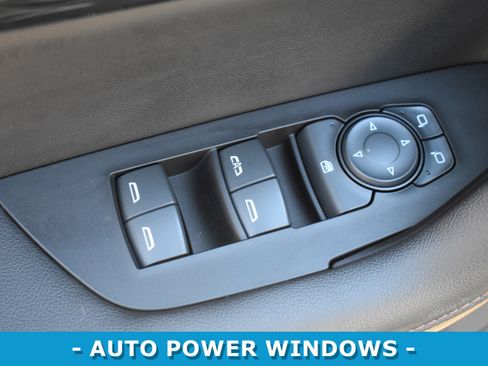 Used 2023 Chevrolet Blazer Premier image 7