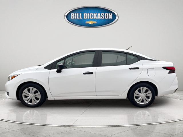 Used 2023 Nissan Versa S FWD image 4