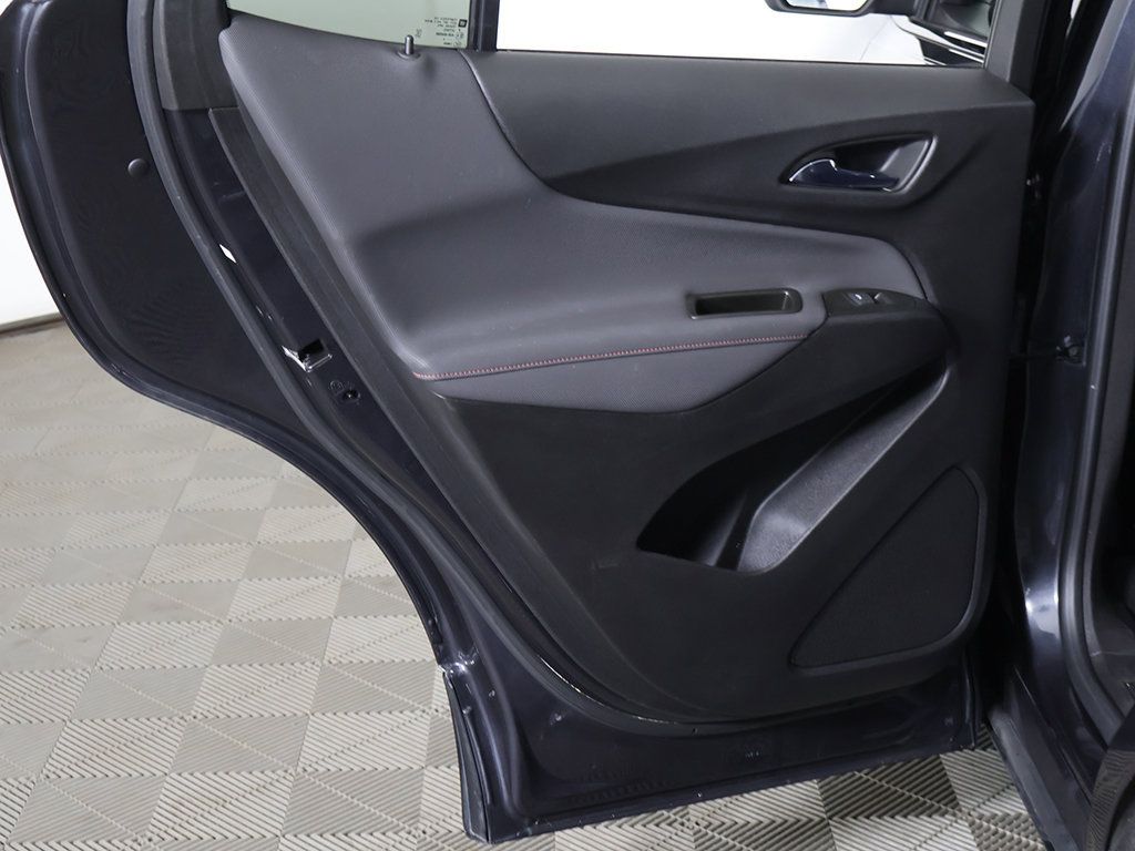 Used 2022 Chevrolet Equinox RS FWD image 23