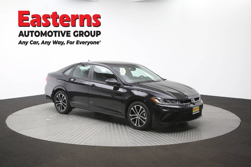 Used 2025 Volkswagen Jetta Sport FWD image 48