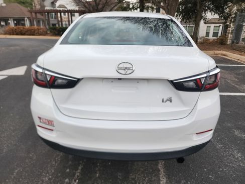 Used 2016 Scion iA image 6