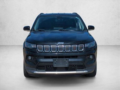 Used 2022 Jeep Compass Limited image 2