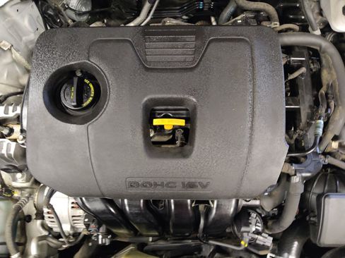 Used 2019 Kia Forte Sedan FWD image 30