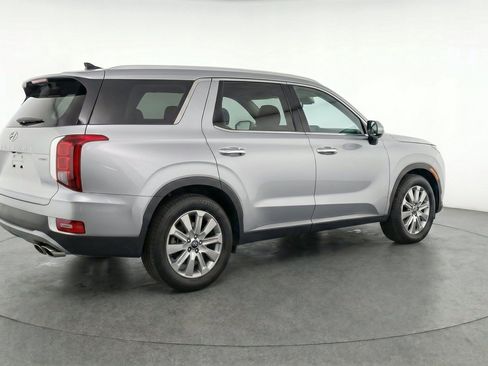 Used 2025 Hyundai Palisade SEL FWD image 9