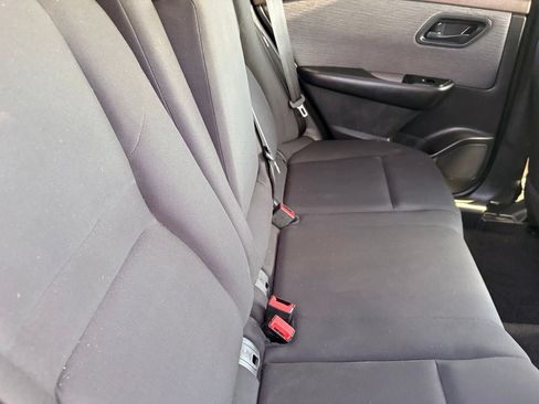 Used 2023 Nissan Rogue S FWD image 14