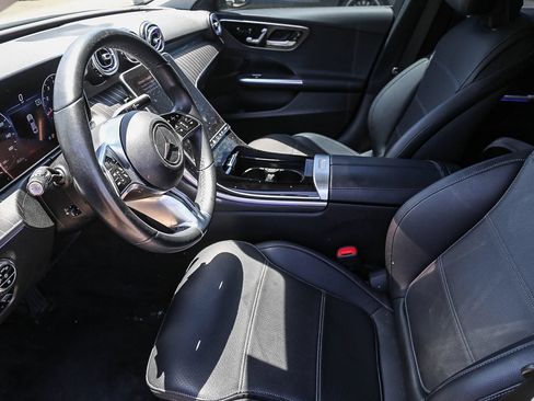 Used 2023 Mercedes-Benz C 300 Sedan w/ Exclusive Trim Package image 5
