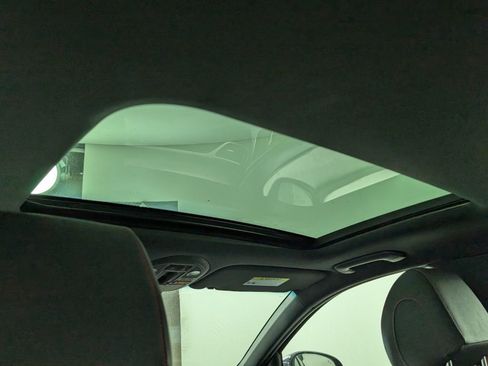 Used 2023 Genesis G70 2.0T w/ Sport Prestige Package image 27