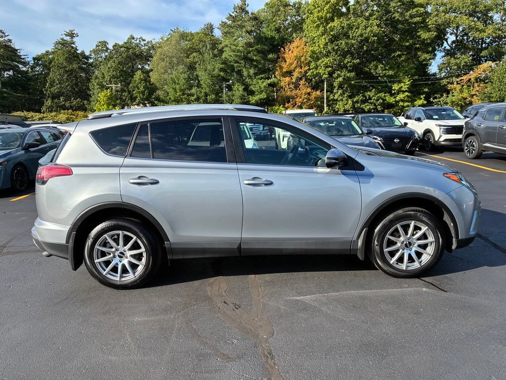 Used 2016 Toyota RAV4 XLE AWD/4WD image 8