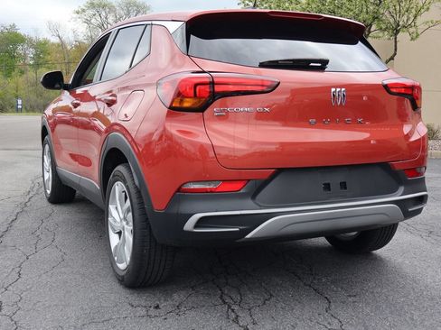 Used 2024 Buick Encore GX Preferred w/ Comfort Package AWD/4WD image 6