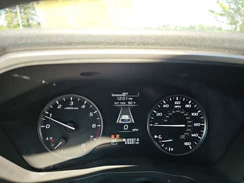 Used 2025 Subaru Ascent Premium AWD/4WD image 22