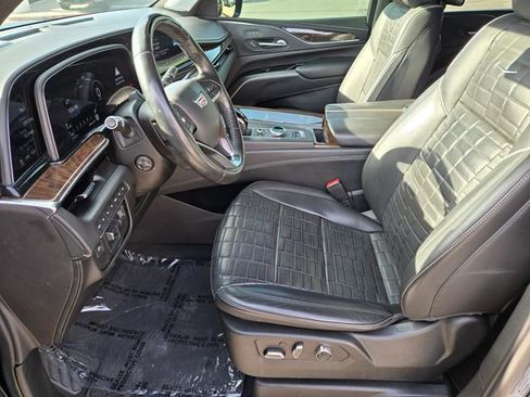 Used 2021 Cadillac Escalade Sport Platinum w/ Heavy-Duty Trailer Package AWD/4WD image 10