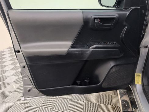 Used 2019 Toyota Tacoma SR w/ SR Convenience Package RWD image 32