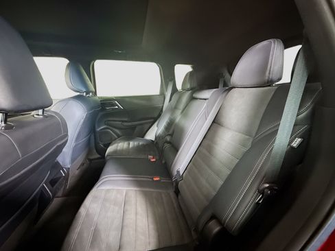 Used 2022 Mitsubishi Outlander SEL Black Edition image 25