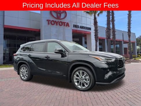 New 2026 Toyota Highlander Limited AWD/4WD image 1