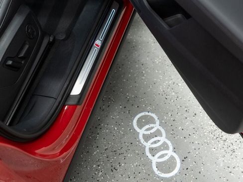 Used 2023 Audi Q3 2.0T Premium image 14