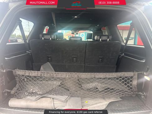 Used 2019 Ford Expedition Max XLT w/ Equipment Group 202A AWD/4WD image 24