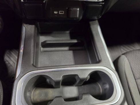 Used 2022 Chevrolet Silverado 1500 RST AWD/4WD image 37