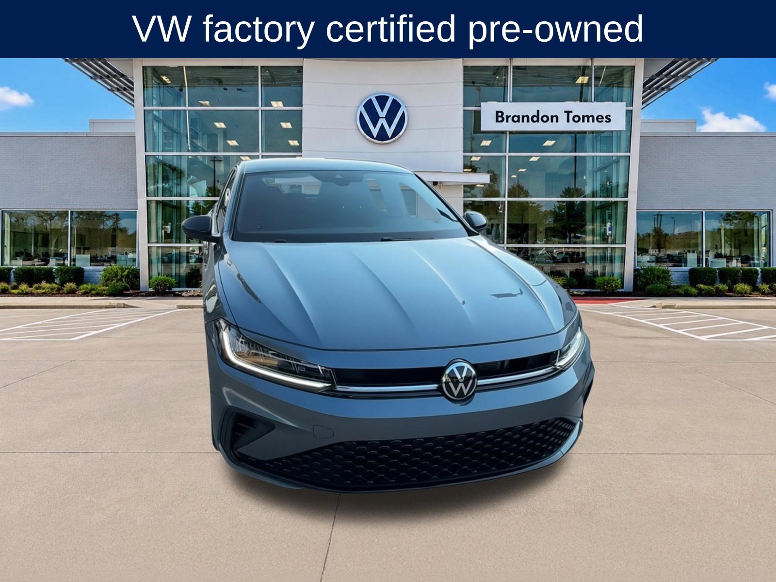 Used 2026 Volkswagen Jetta Sport FWD image 2