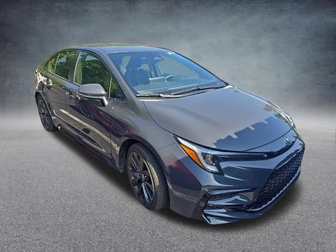 Used 2025 Toyota Corolla SE FWD image 8