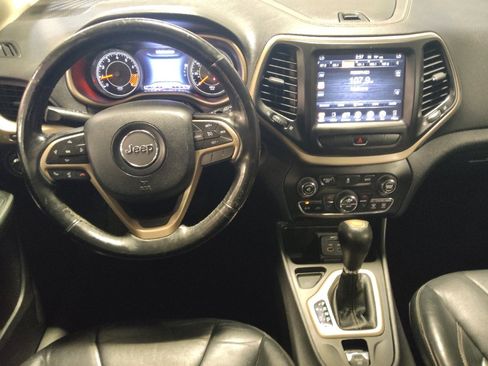 Used 2014 Jeep Cherokee Limited FWD image 22