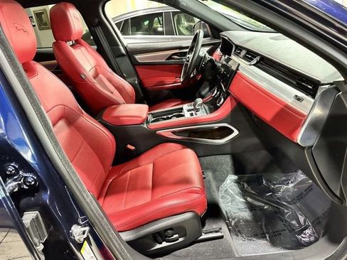 Used 2023 Jaguar F-PACE R-Dynamic S image 28