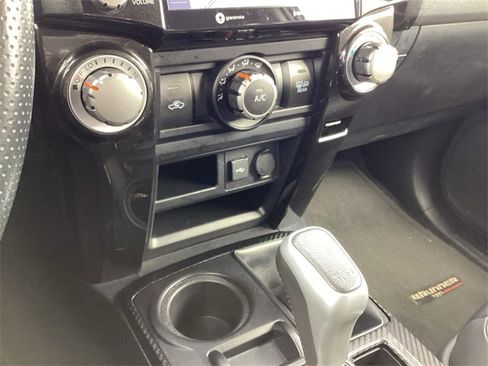 Certified 2024 Toyota 4Runner TRD Off-Road Premium image 24