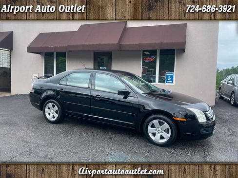 Used 2008 Ford Fusion SE FWD image 1