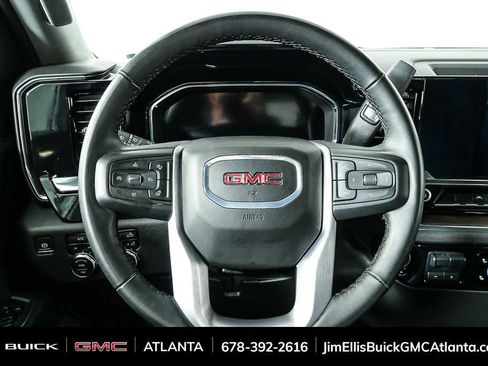 Used 2025 GMC Sierra 1500 SLT image 9