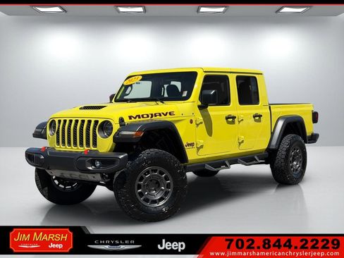 Used 2023 Jeep Gladiator Mojave w/ Cold Weather Group AWD/4WD image 1