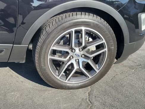 Used 2016 Ford Explorer Sport w/ Equipment Group 401A AWD/4WD image 14