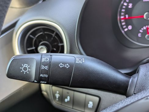 Certified 2023 Kia Forte LXS w/ LXS Technology Package image 32