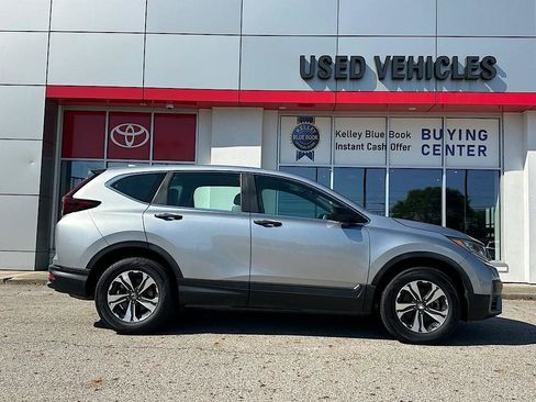 Used 2020 Honda CR-V LX image 7