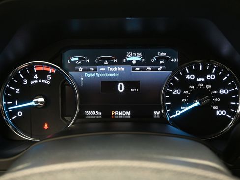 Used 2022 Ford F350 Platinum image 27