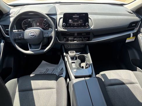 New 2026 Nissan Rogue SV image 12