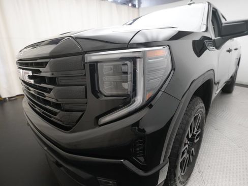 Used 2026 GMC Sierra 1500 Elevation AWD/4WD image 22
