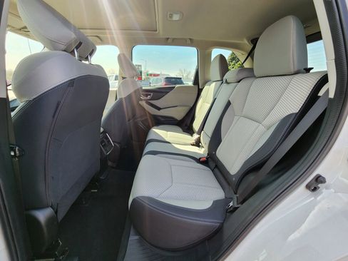 Used 2023 Subaru Forester Premium image 20