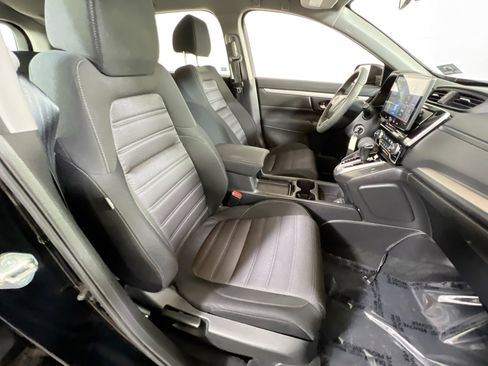 Used 2018 Honda CR-V LX image 25