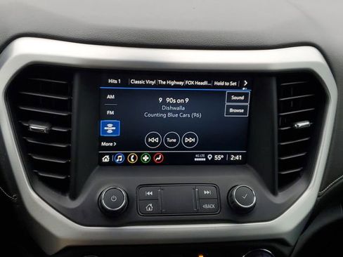 Used 2022 GMC Acadia SLE image 27