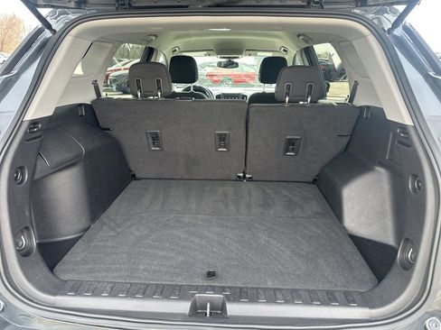 Used 2018 GMC Terrain SLE w/ Driver Alert Package I image 9