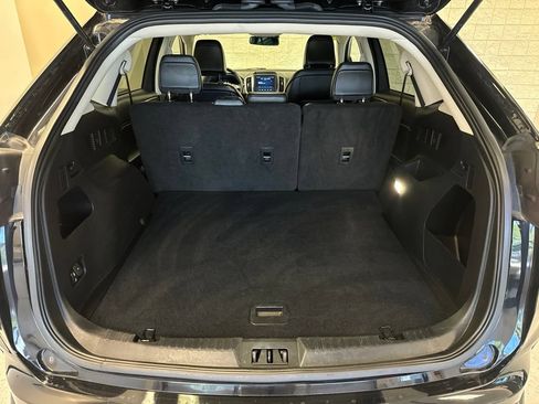 Used 2024 Ford Edge SEL AWD/4WD image 10