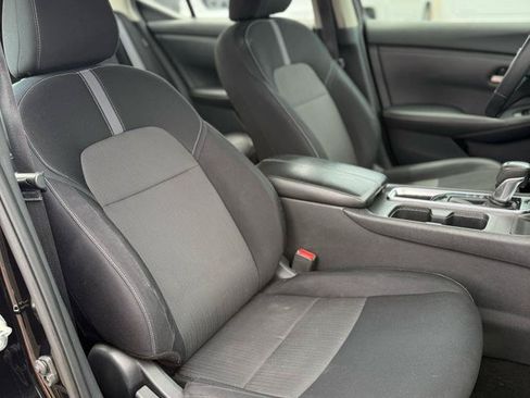Used 2021 Nissan Sentra SV FWD image 11