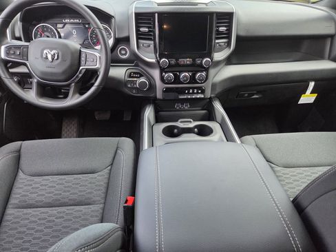 New 2026 RAM 1500 Express image 7