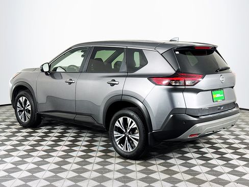 Used 2022 Nissan Rogue SV FWD image 6