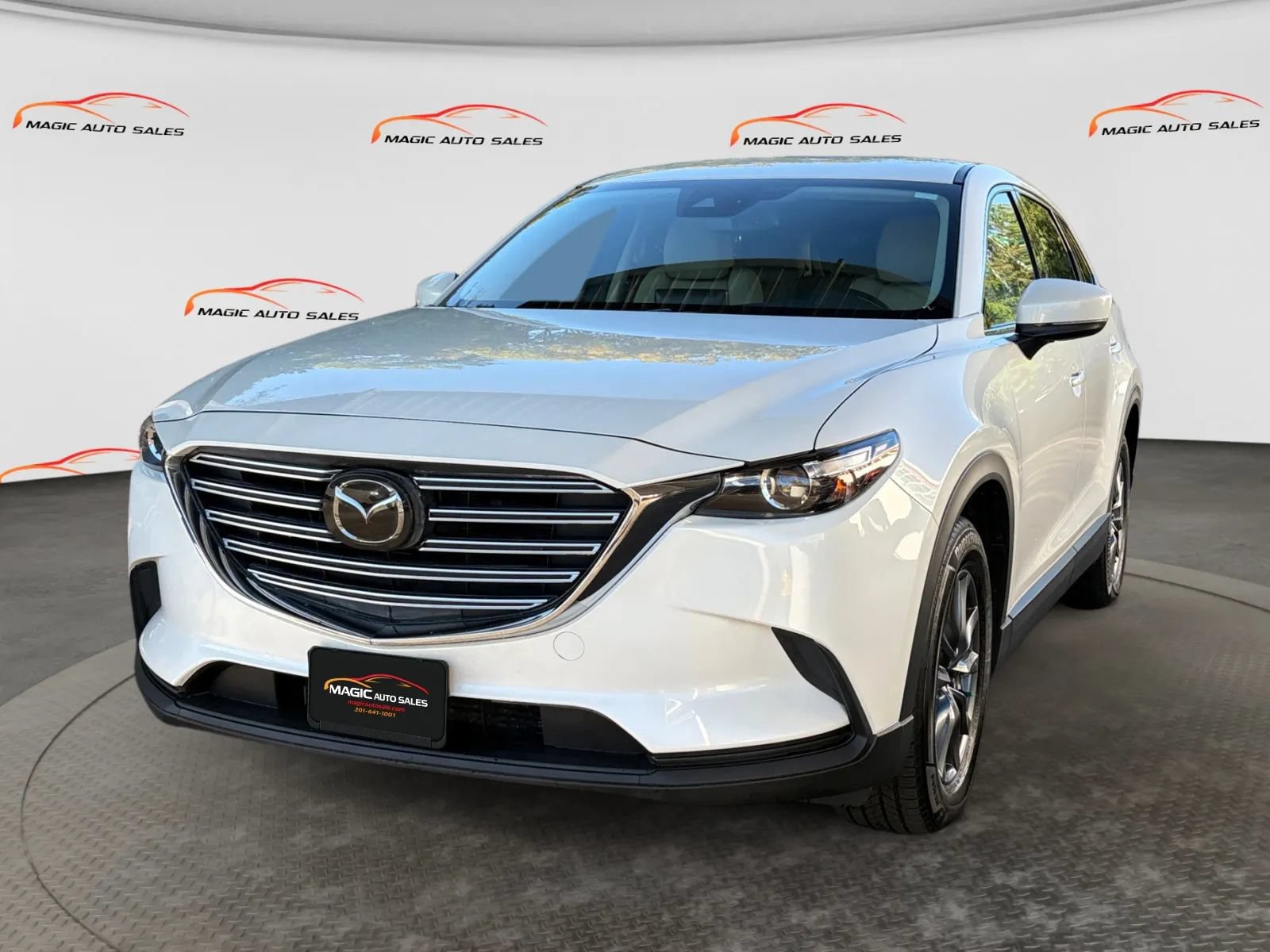 Used 2020 MAZDA CX-9 Touring AWD/4WD image 1